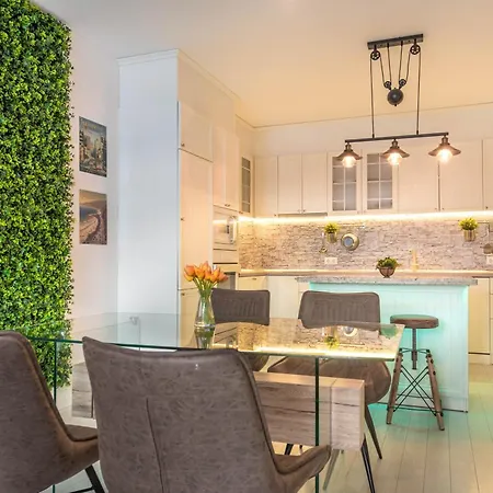 Sea Garden Luxury Варна