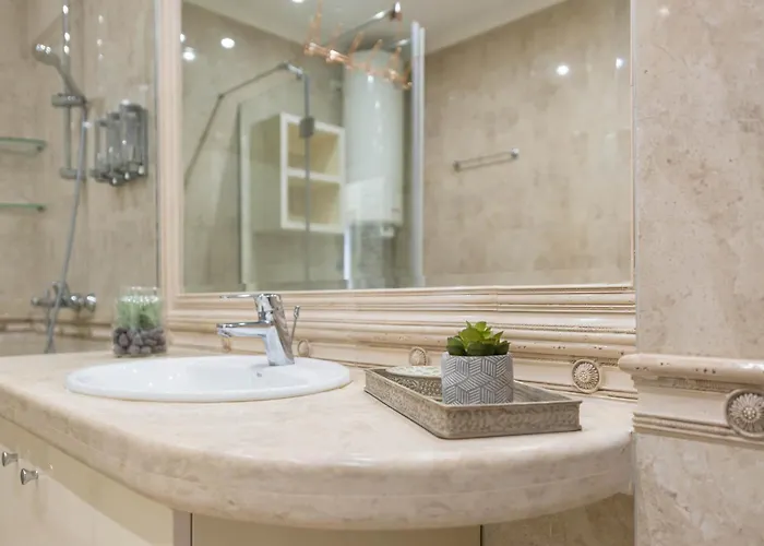 Sea Garden Luxury شقة فارنا