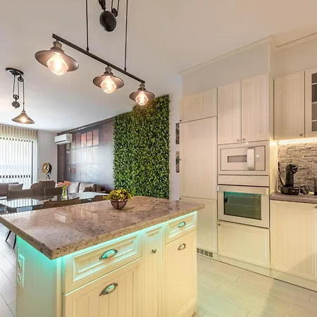 شقة Sea Garden Luxury